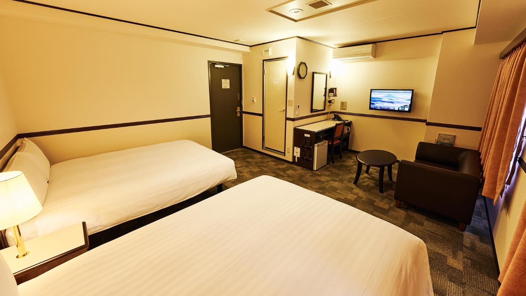 Toyoko Inn Osaka Itami Airport Tojonaka Szoba fotó
