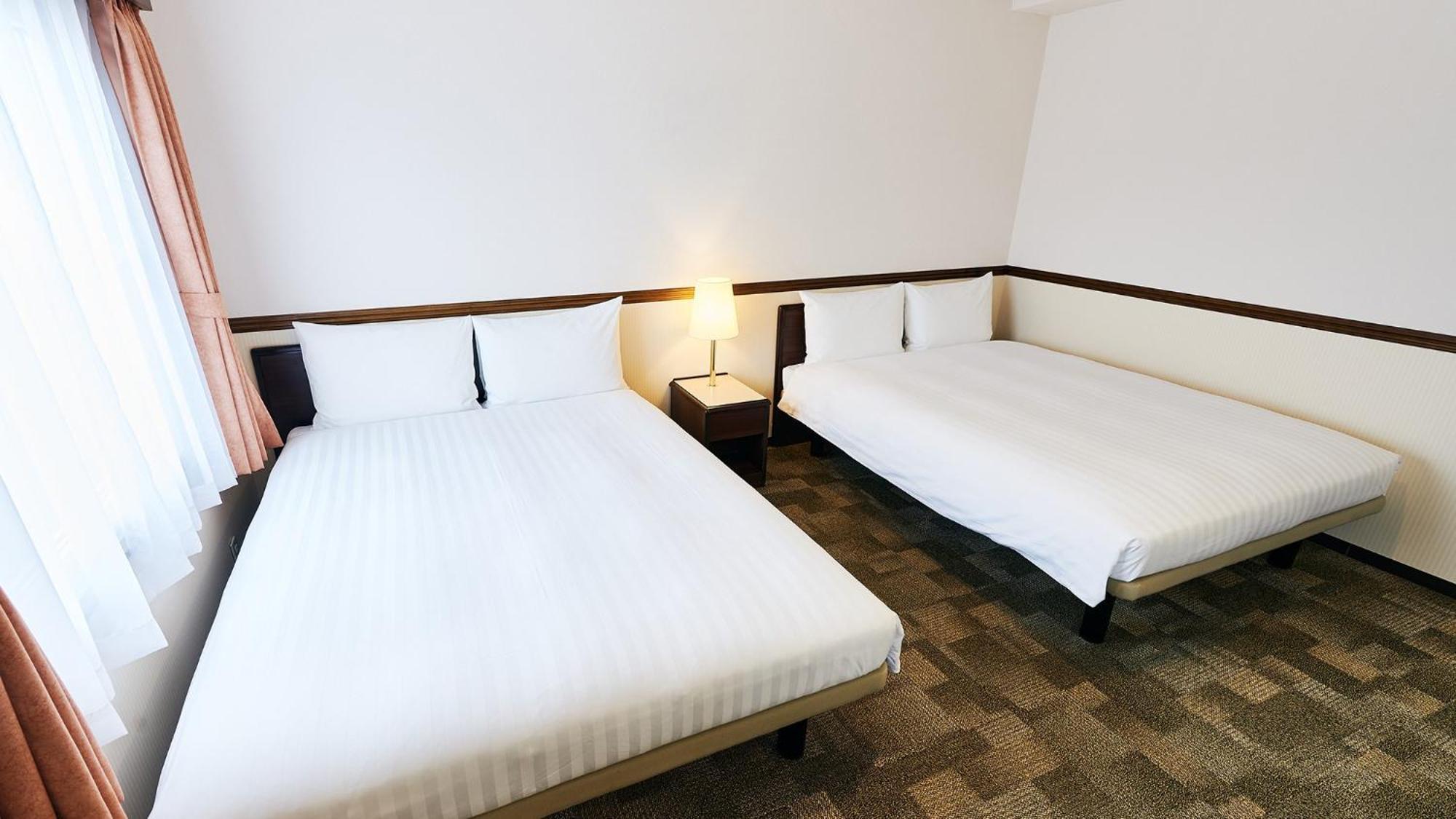 Toyoko Inn Osaka Itami Airport Tojonaka Szoba fotó