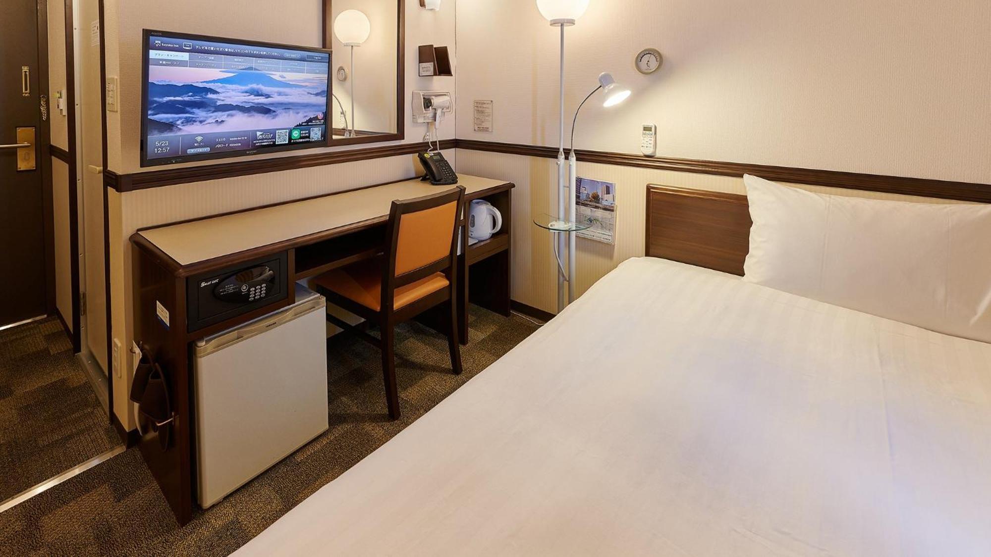 Toyoko Inn Osaka Itami Airport Tojonaka Szoba fotó