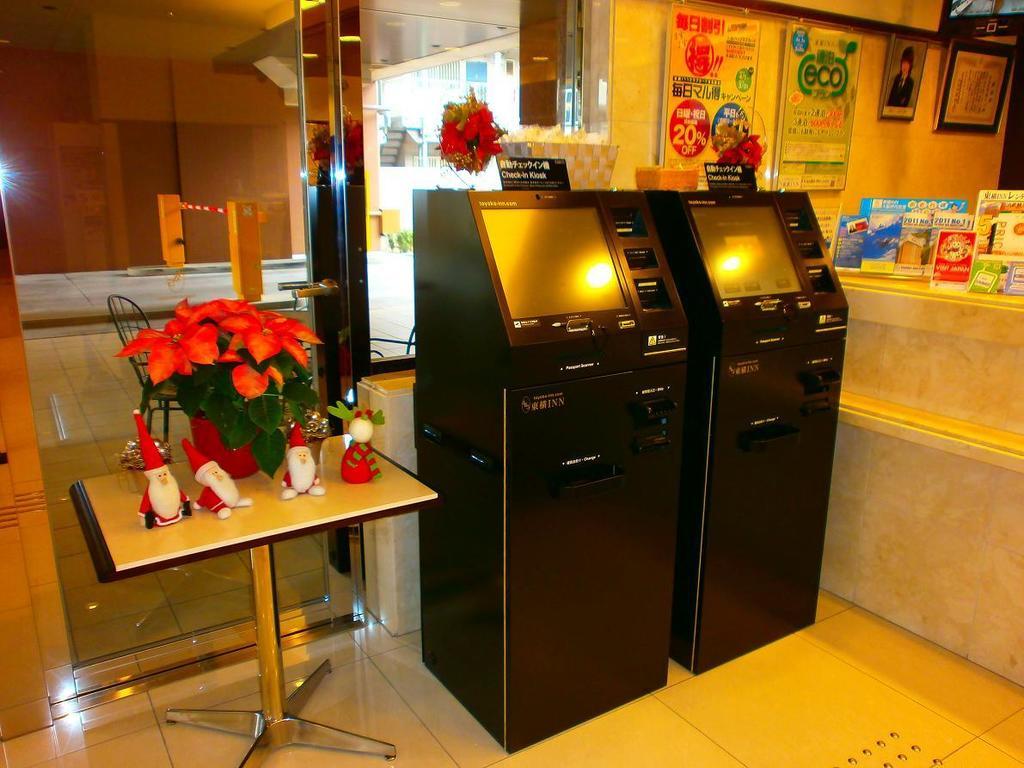 Toyoko Inn Osaka Itami Airport Tojonaka Kültér fotó