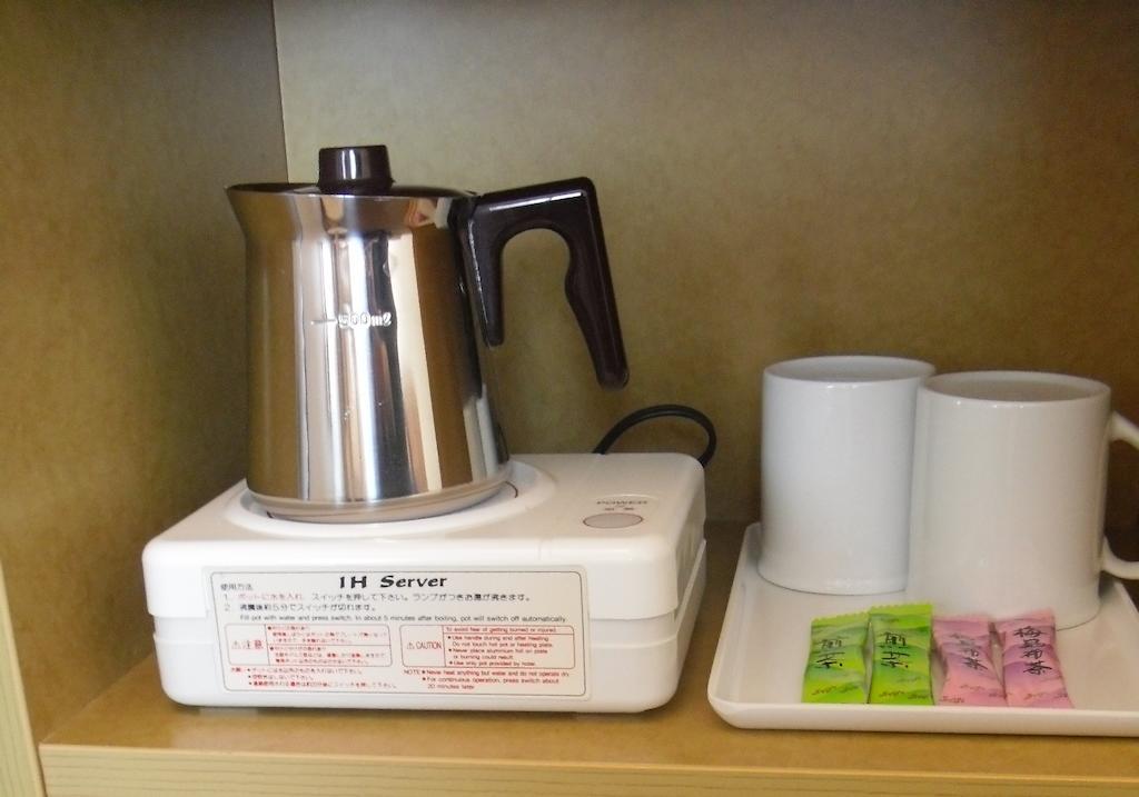 Toyoko Inn Osaka Itami Airport Tojonaka Kültér fotó